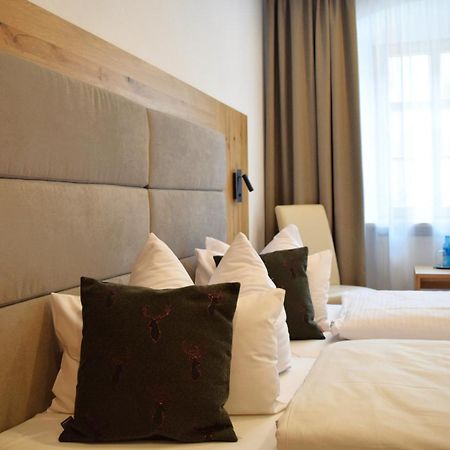 Hotel Zum Braeu 킨딩 외부 사진