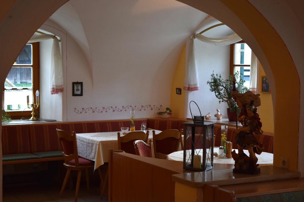 Hotel Zum Braeu 킨딩 외부 사진