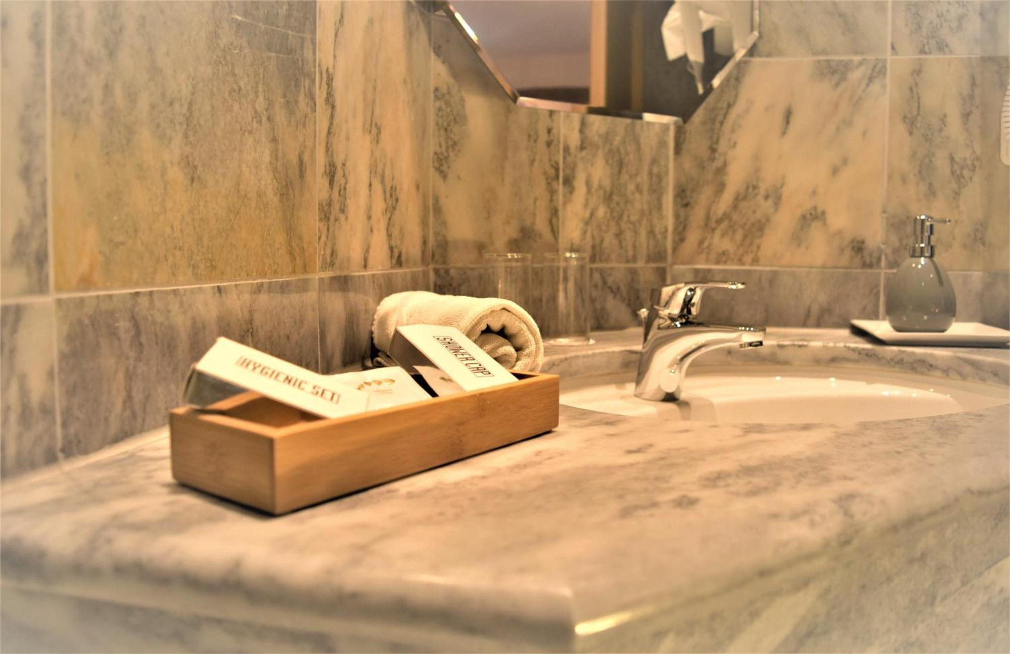 Hotel Zum Braeu 킨딩 외부 사진