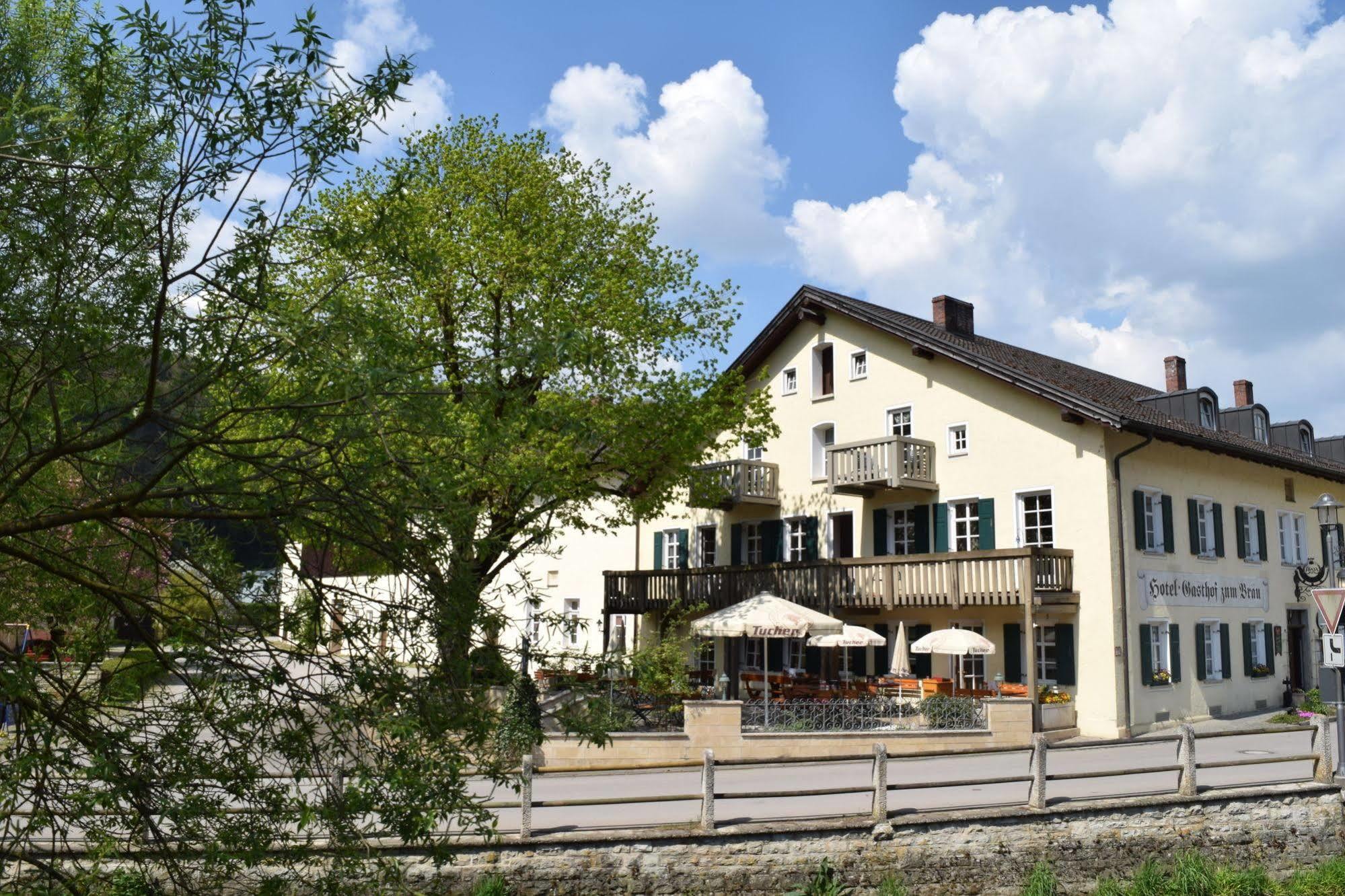 Hotel Zum Braeu 킨딩 외부 사진