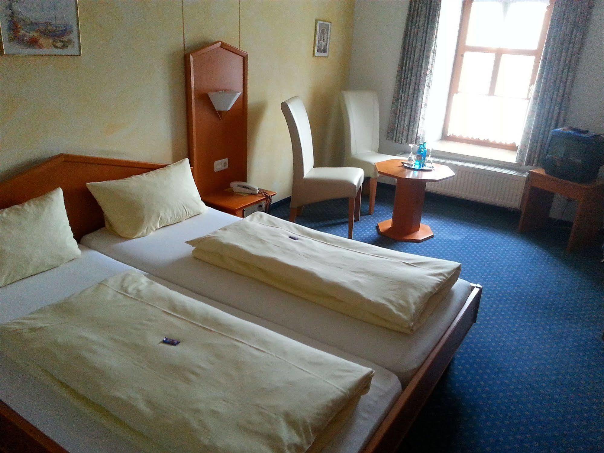 Hotel Zum Braeu 킨딩 외부 사진