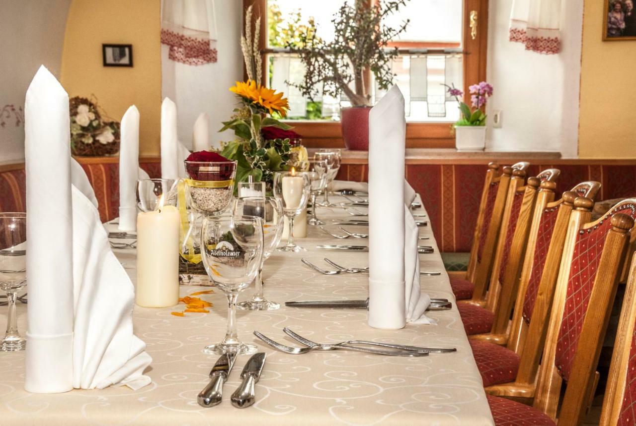 Hotel Zum Braeu 킨딩 외부 사진