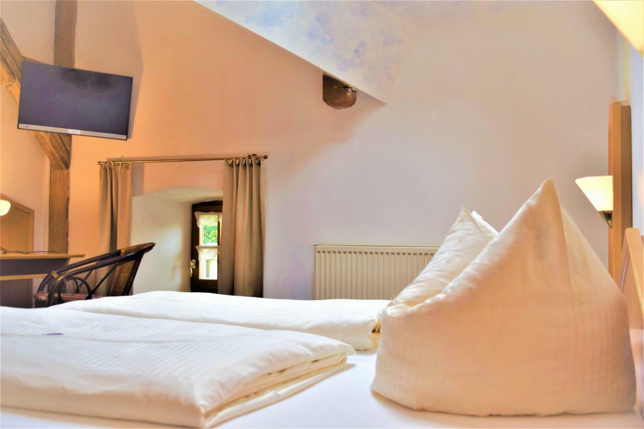 Hotel Zum Braeu 킨딩 외부 사진