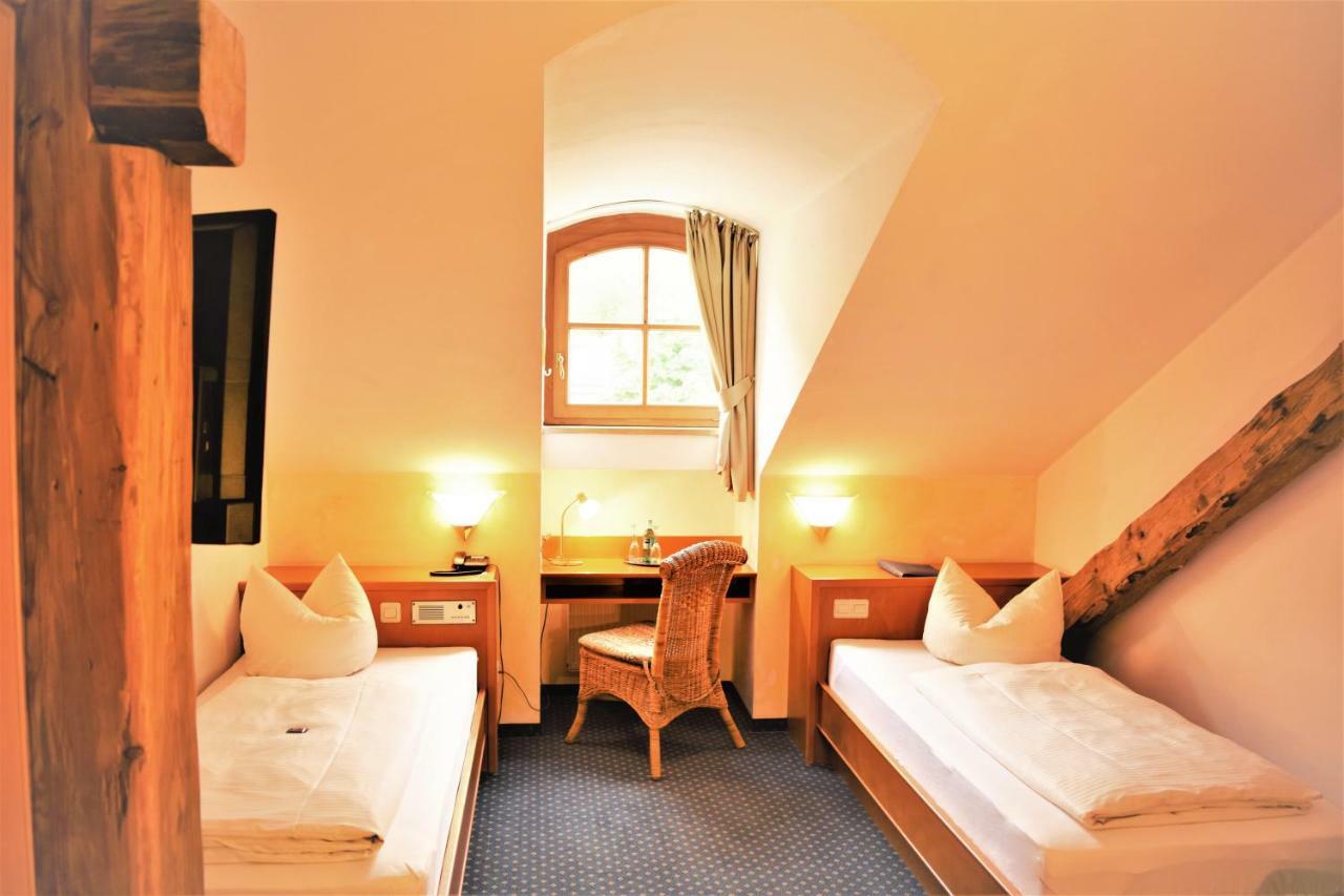 Hotel Zum Braeu 킨딩 외부 사진
