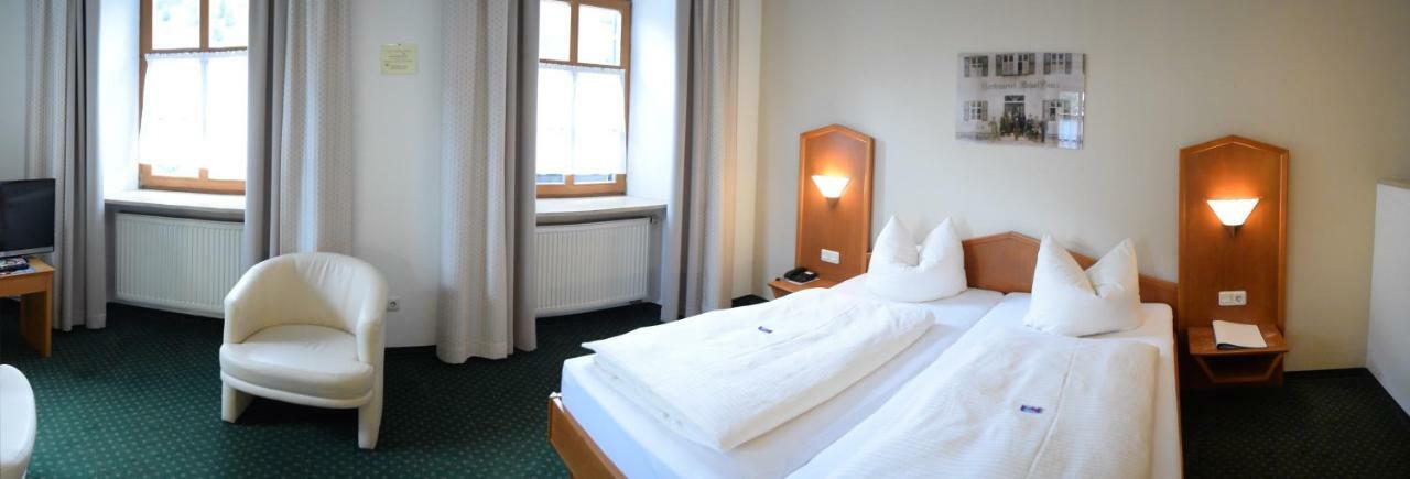 Hotel Zum Braeu 킨딩 외부 사진