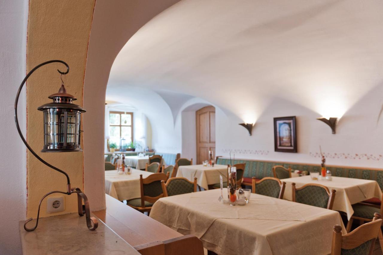 Hotel Zum Braeu 킨딩 외부 사진